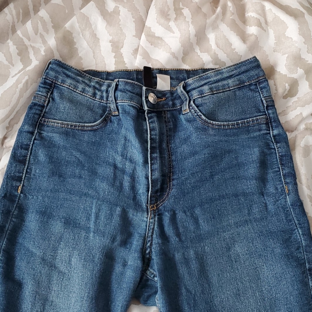 Jeans - Picture 3 of 4